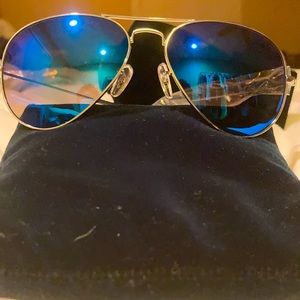 Aviator sunglasses